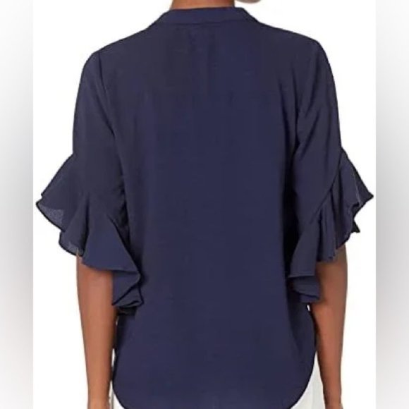 Vince Camuto Ruffled Sleeves blouse - Picture 2 of 5